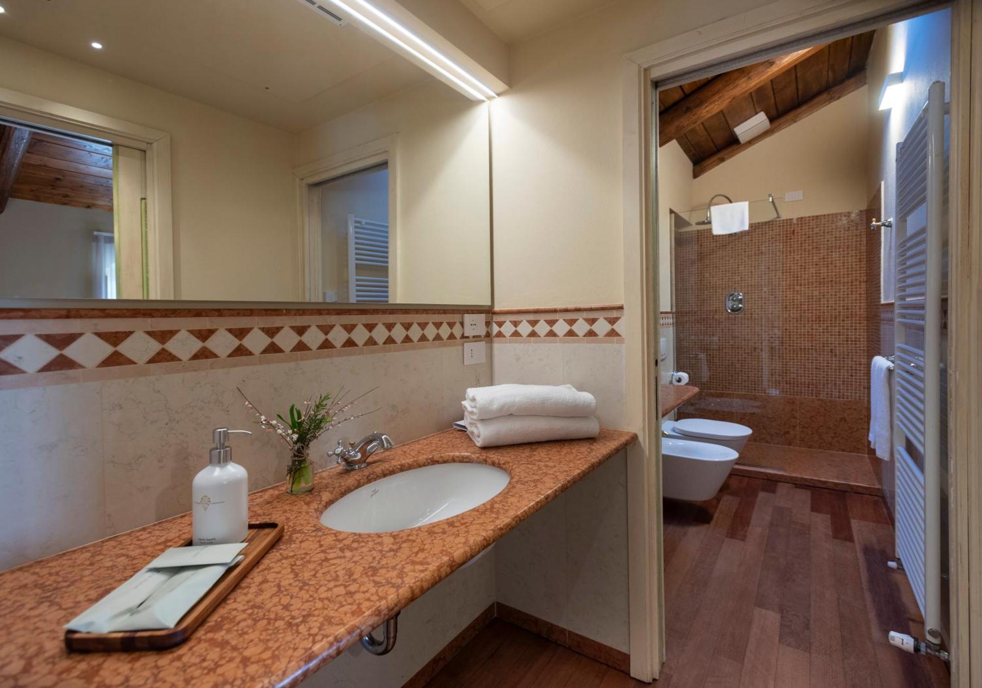 Agrisuite Le Querce Del Vareglio Canale Exterior photo